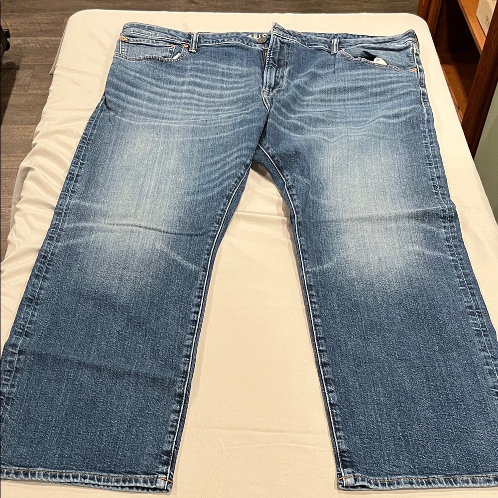 American Eagle Outfitters Relaxed Fit Blue Jeans